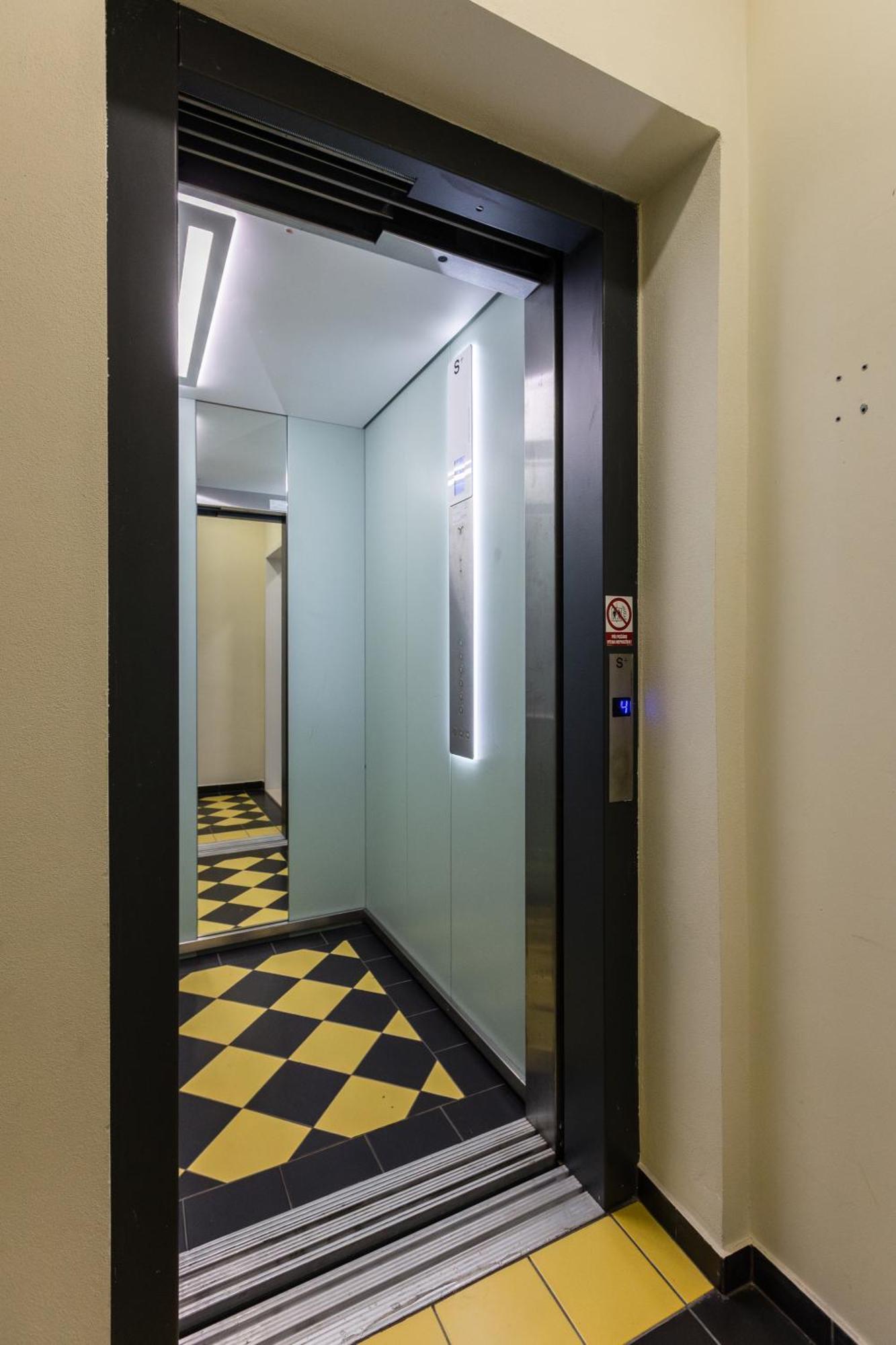 Prague Bohemian Rhapsody Suites Exterior foto